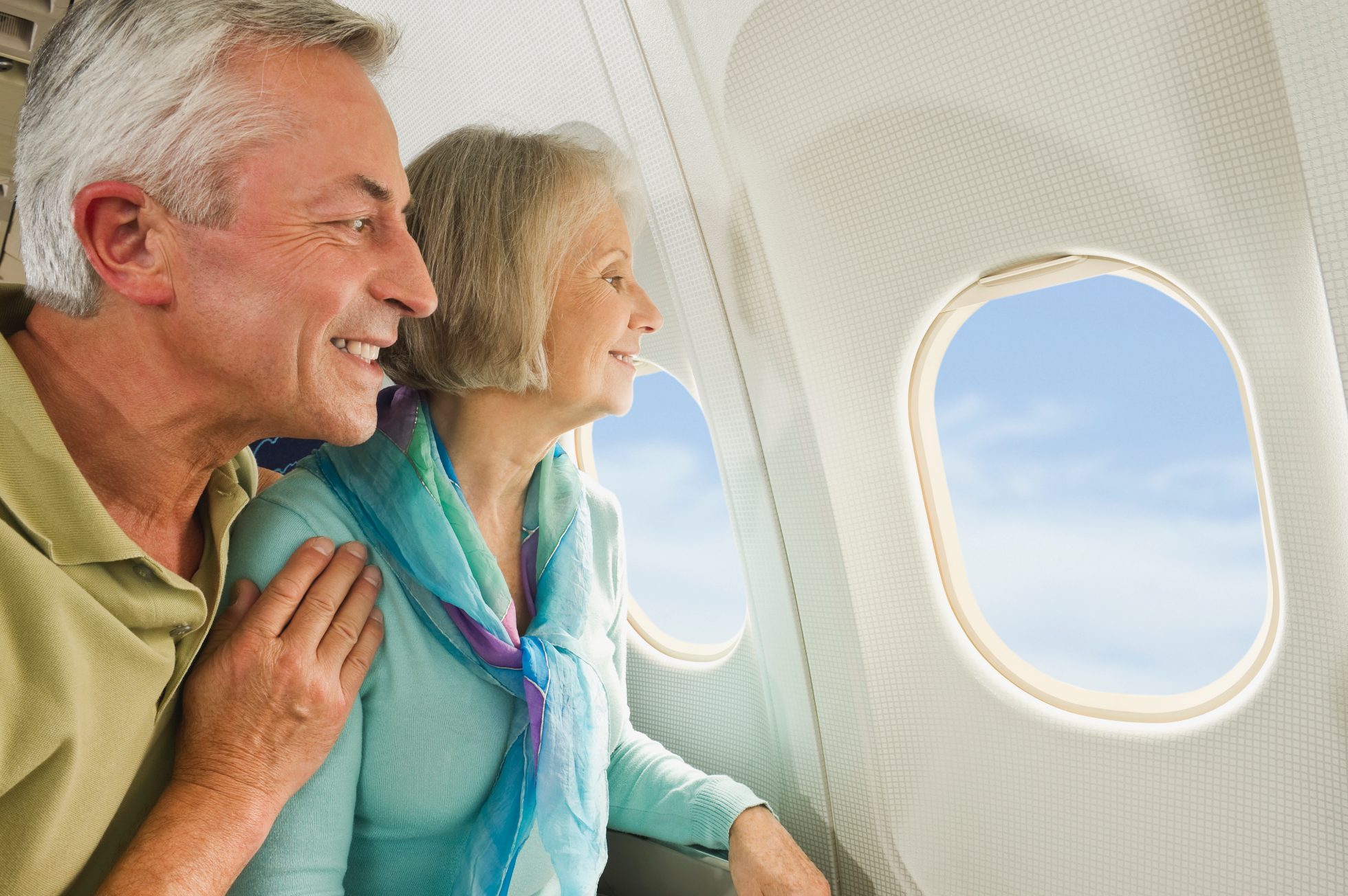 How to Ensure Safe and Comfortable Journeys for Elderly Air Travelers