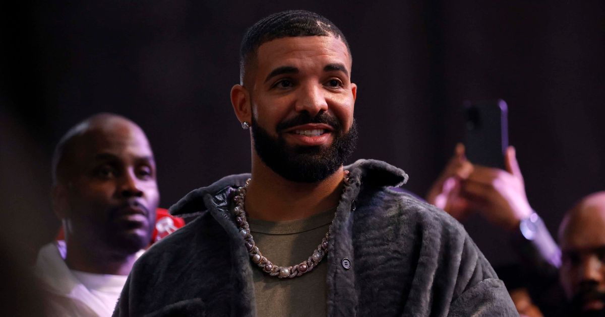 How tall is Drake