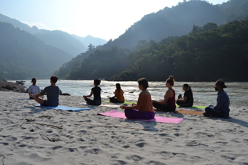 Reenergize Your Inner Self: Rishikesh Spiritual Retreat